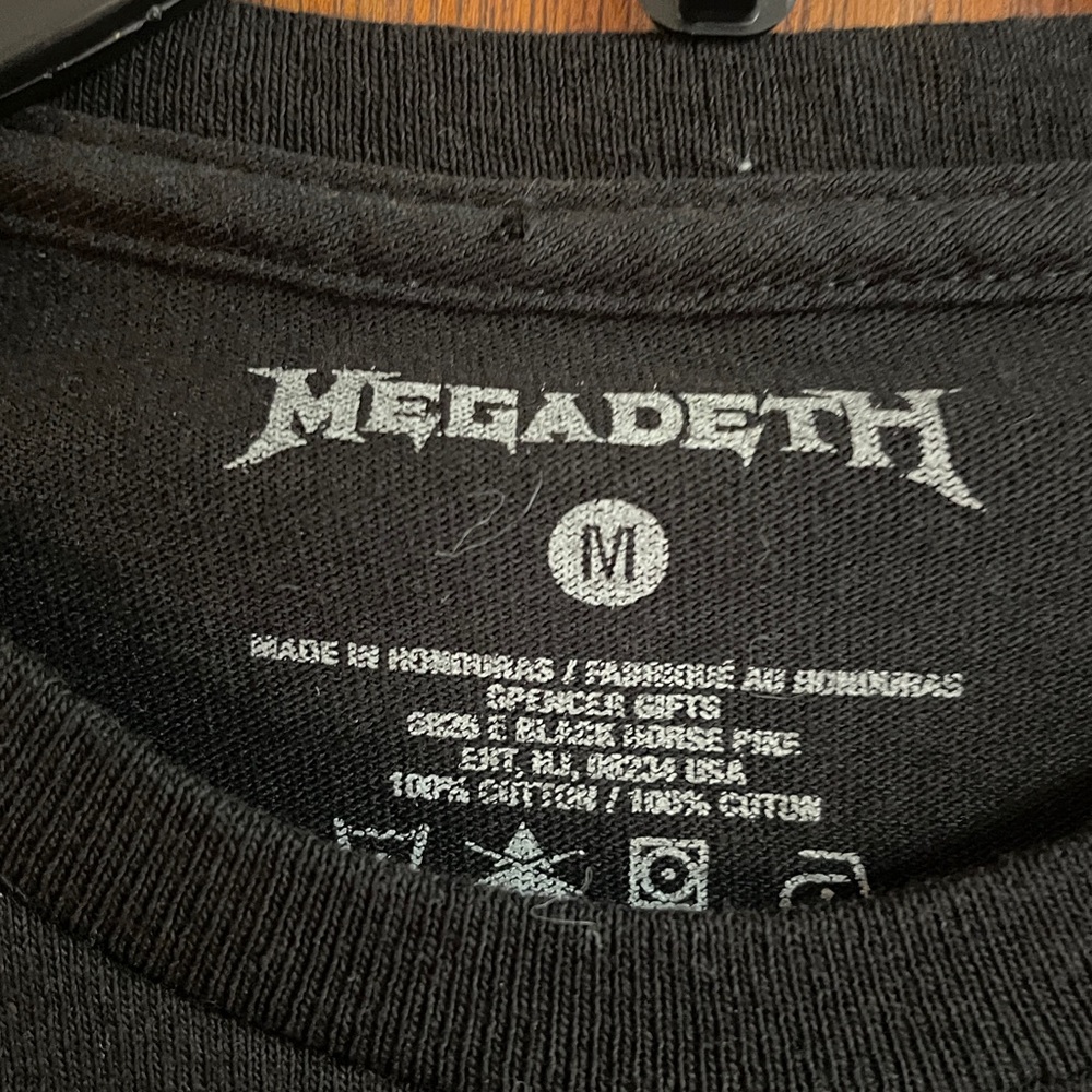 Black Megadeth Graphic Tee - Picture 2 of 3